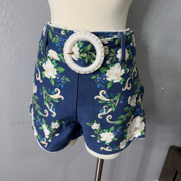 NWT Farm Rio Navy Blue Flower Tapestry Shorts, 26 - Picture 1 of 7